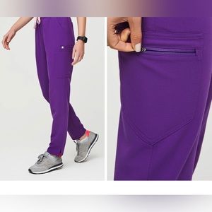 ⚡️Magic Purple Figs Scrubs ⚡️ - Bottoms